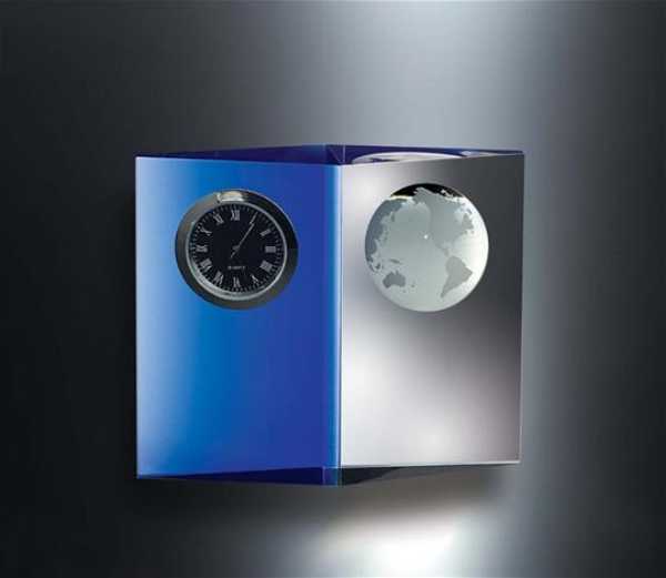 Engrave Blue and Clear Crystal World Clock