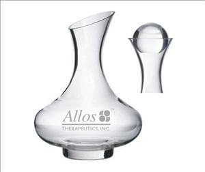 Crystal Ball Stopper Tops Off this Engraved Decanter - Gironde