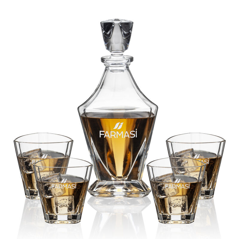 Engraved Triangle Decanter with 4 Glass Set Spatial