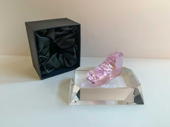 Pink baby shoe with box
