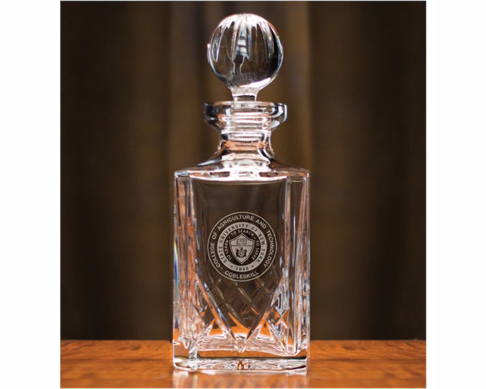Engraved Crystal Whiskey Decanter with Stopper - Danube