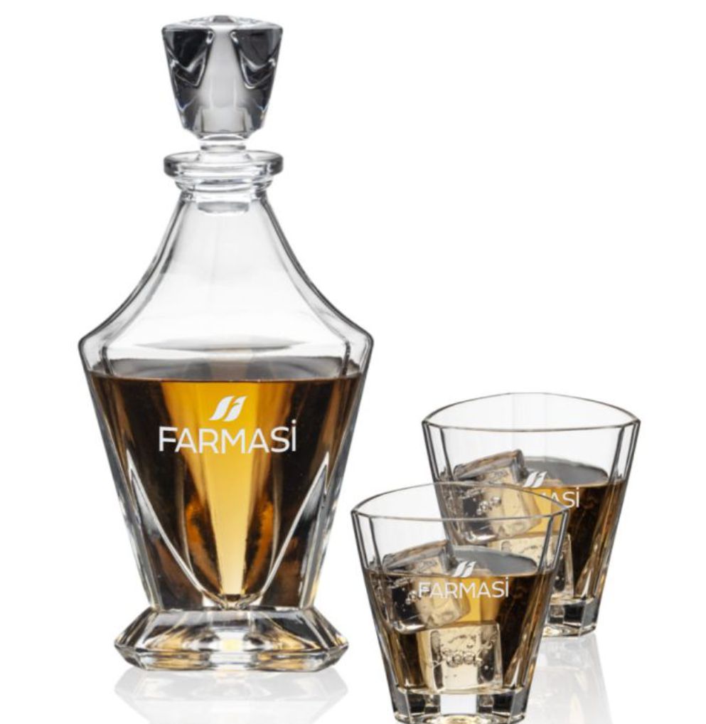 Spatial Engraved Triangle Decanter with 2 Glass Set