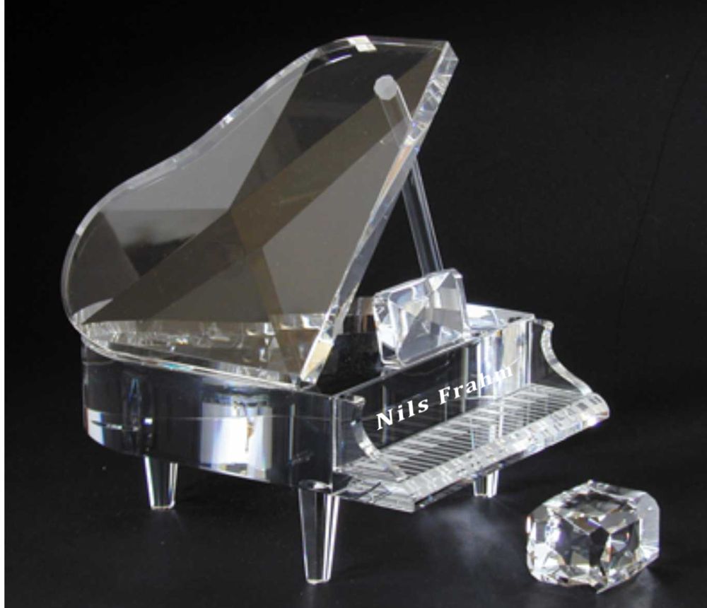 Custom Engraved Crystal Grand Piano Set