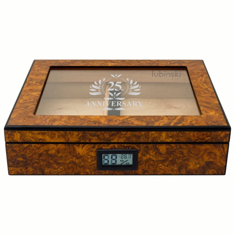 Engraved Lacquer Humidor with Glass Top, The Claro